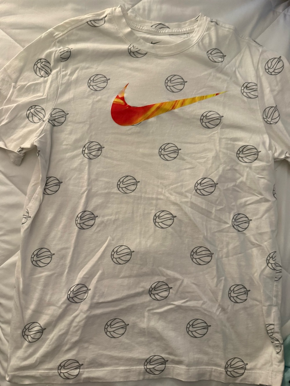 Nike Boys White Graphic Swoosh T-Shirt with Red/Yellow Logo